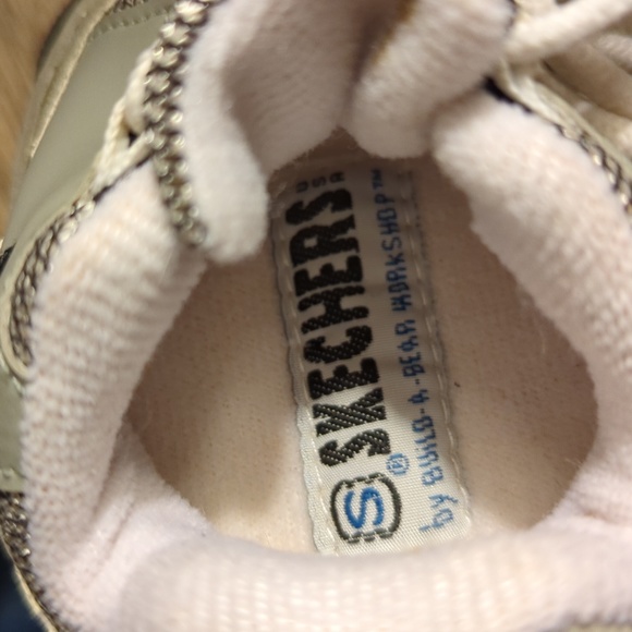 Skechers athletic shoes (Build a Bear) - Picture 6 of 6